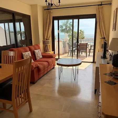 Appartement Marina Real 425 *